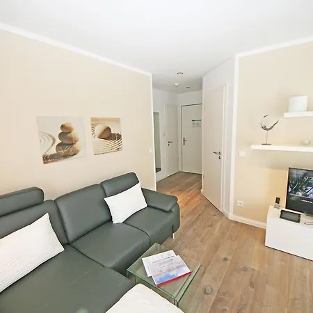 Haus Meeresblick Ferienwohnung Urlaubsgluck Apartment Sellin (Rugen)